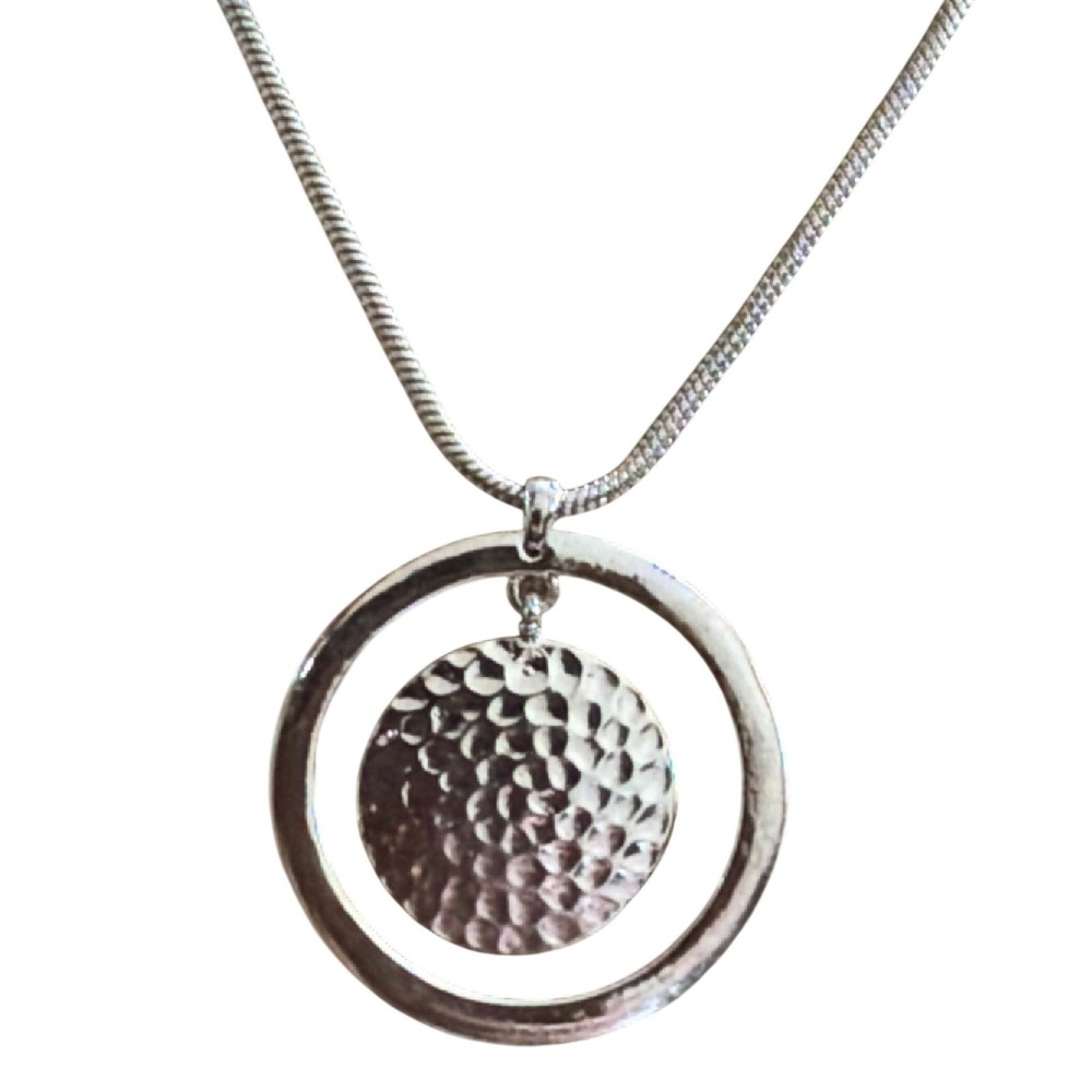 Nine‎ West Silver Tone Hammered Double Circle Pendant Snake Chain Necklace
